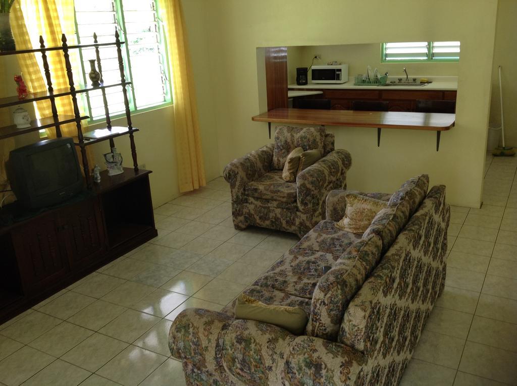 Chillax On Our Farm Pensionat Ocho Rios Eksteriør billede